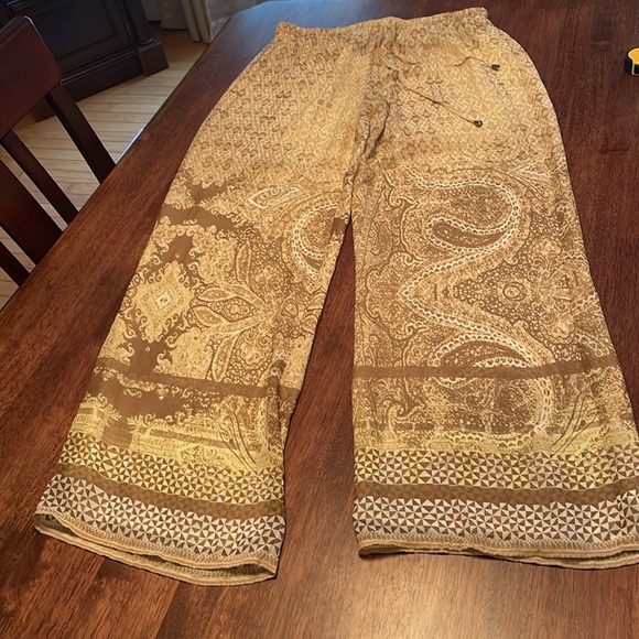 Sky’s the Limit wide leg pants - Picture 7 of 16